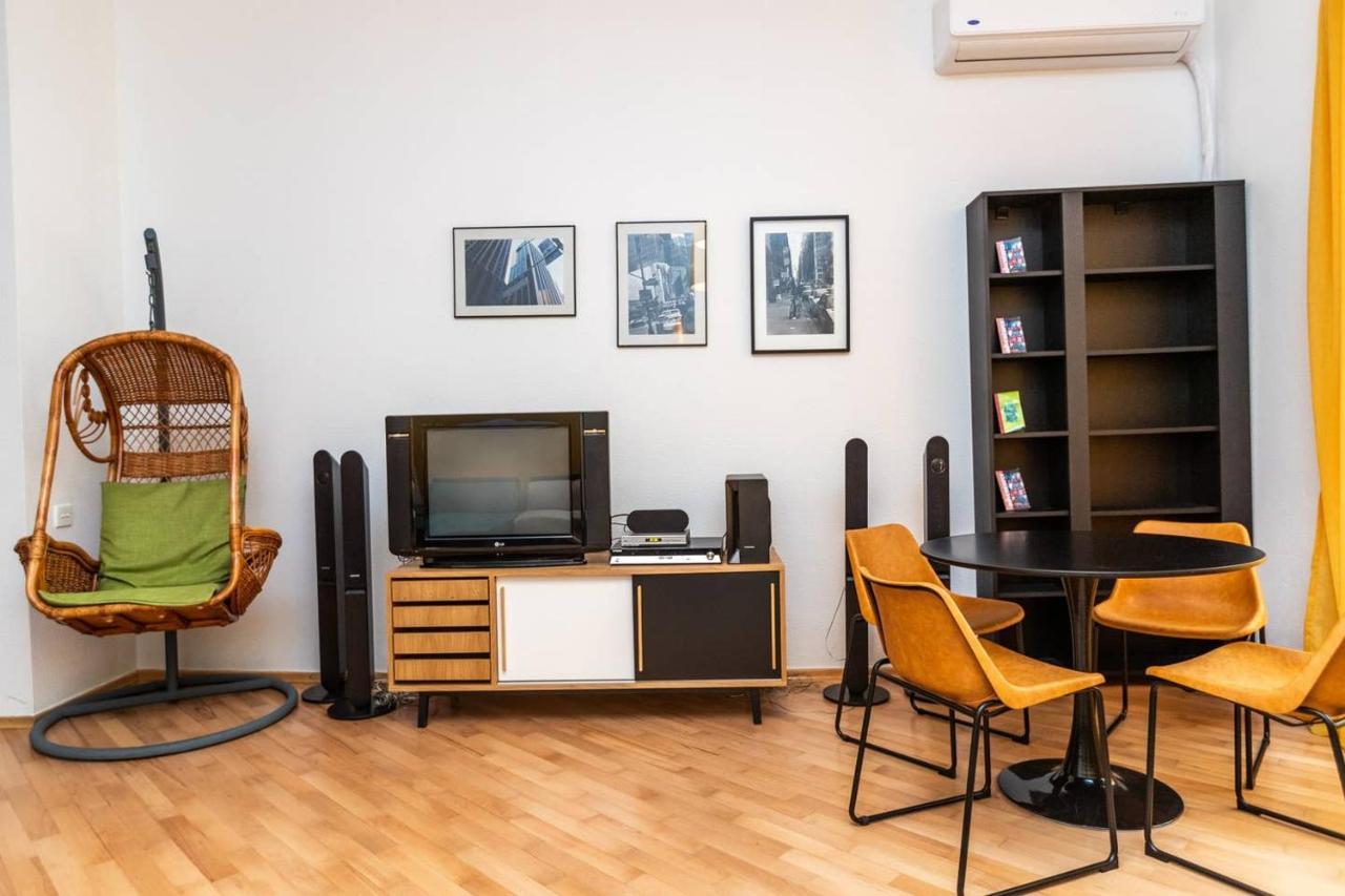 Apartment Charming 2Br Near Rooms Hotel - By Wehost Tbilisi