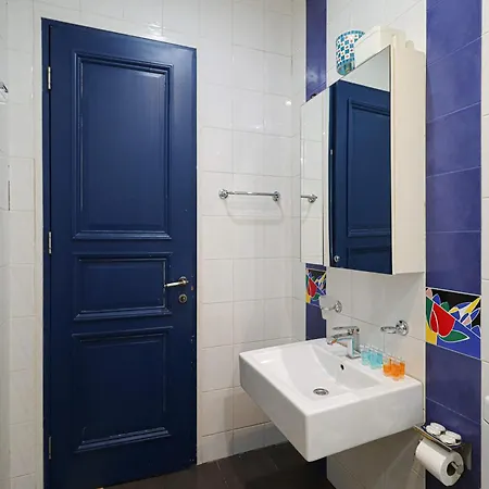 Charming 2Br Near Rooms Hotel - By Wehost Tbilisi Exterior photo