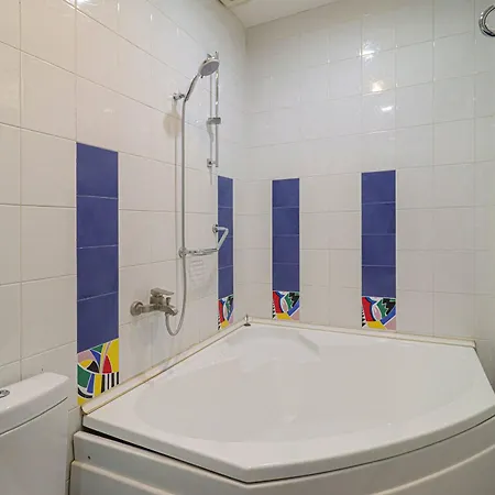 Charming 2Br Near Rooms Hotel - By Wehost Tbilisi Exterior photo