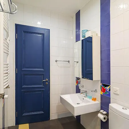 Charming 2Br Near Rooms Hotel - By Wehost Tbilisi Exterior photo