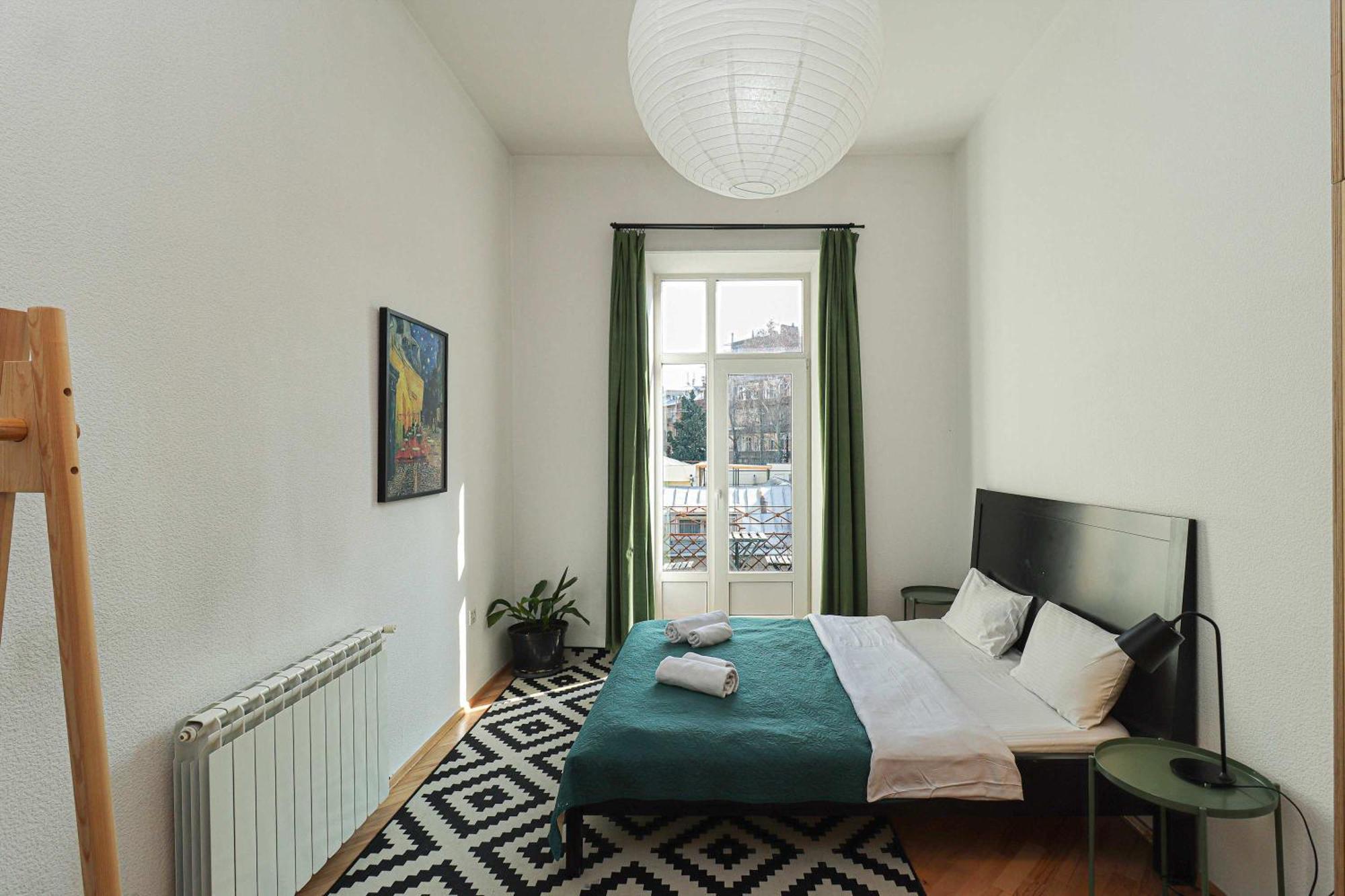 Апартаменты Апартаменты Wehost Near RoomShotel *