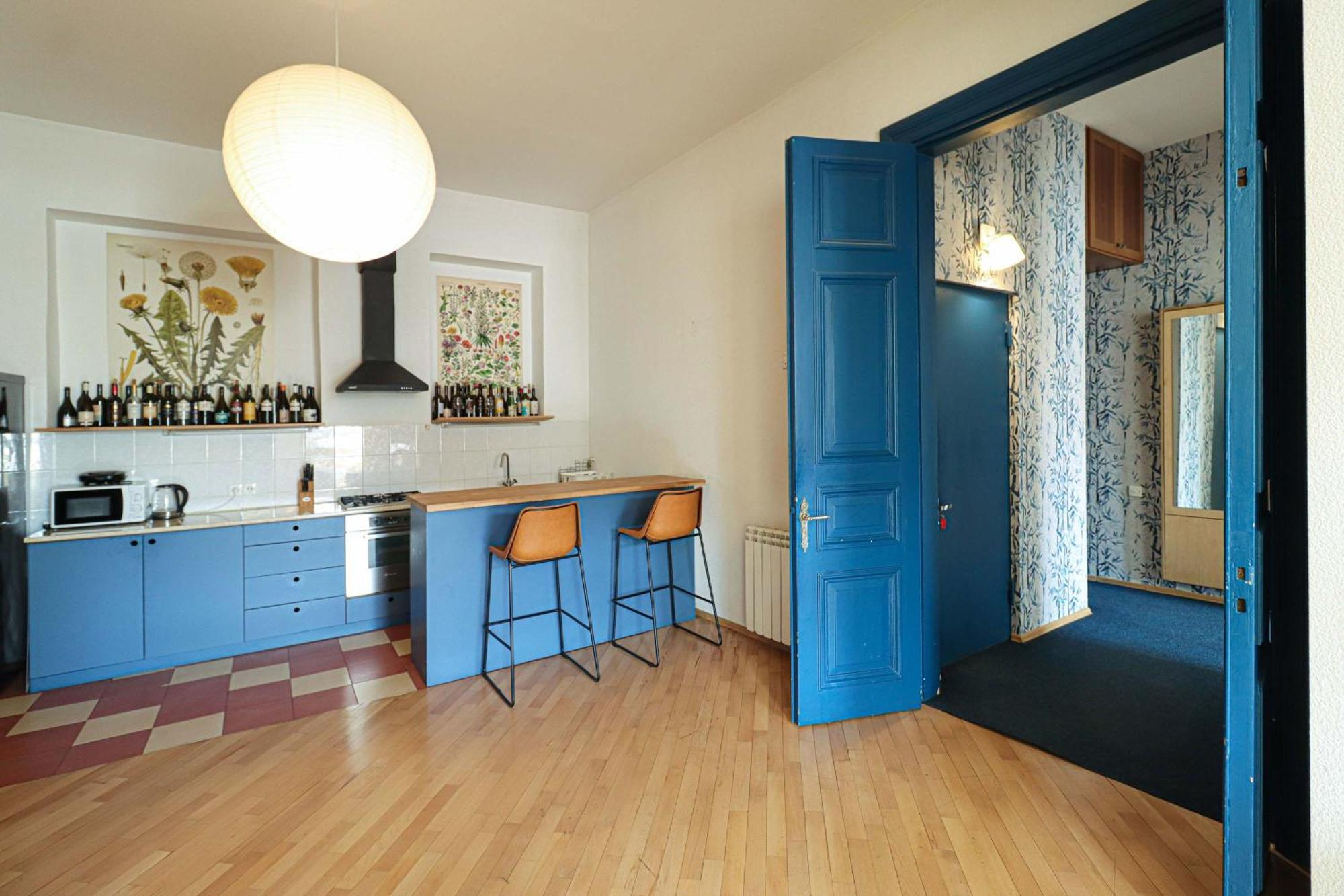 Апартаменты Wehost Near RoomShotel